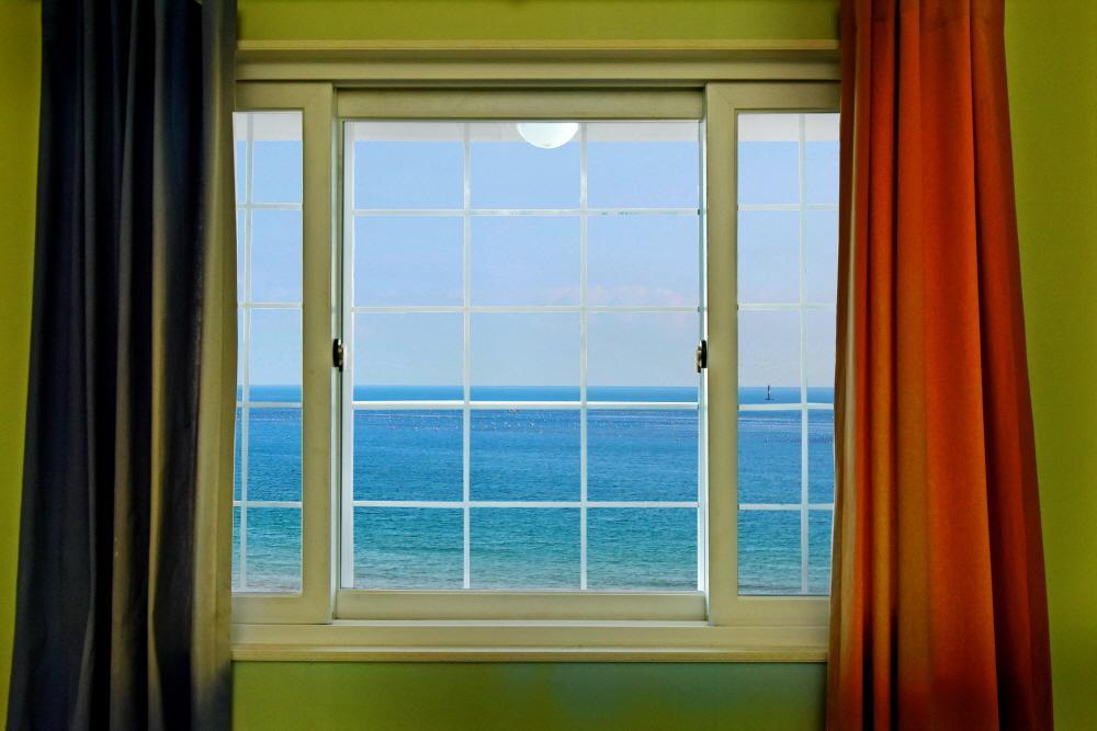 Namhae Bluemare Pension Екстер'єр фото