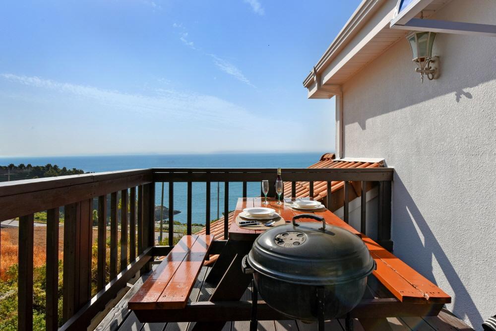 Namhae Bluemare Pension Екстер'єр фото